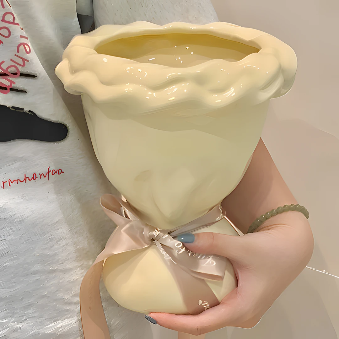 热卖爆款插花欧式奶油风客厅插花器手捧花束陶瓷花瓶大口径高级感