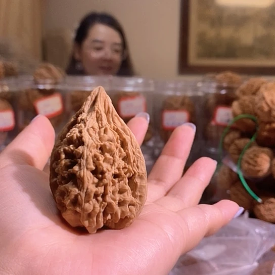 文玩核桃吊坠Q****君39单只大沽石