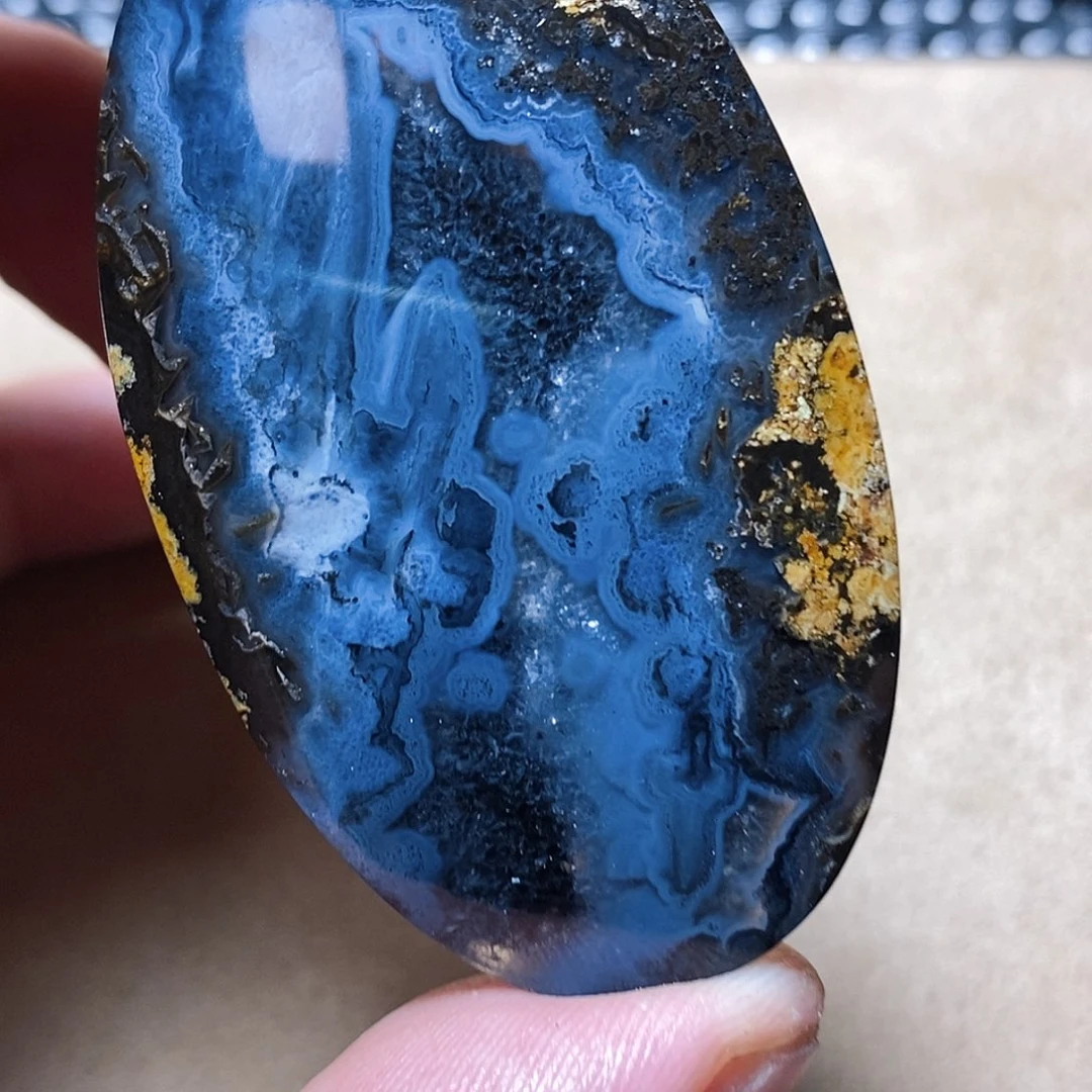 玛瑙/玉髓颈饰未镶嵌黑****滨