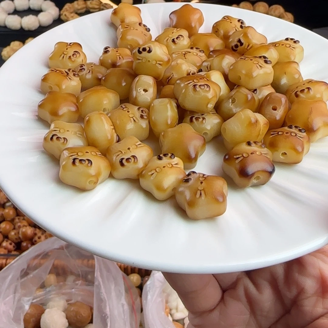 菩提根/象牙果手串瑕疵卡16炭烤蝴蝶结星星20颗有裂