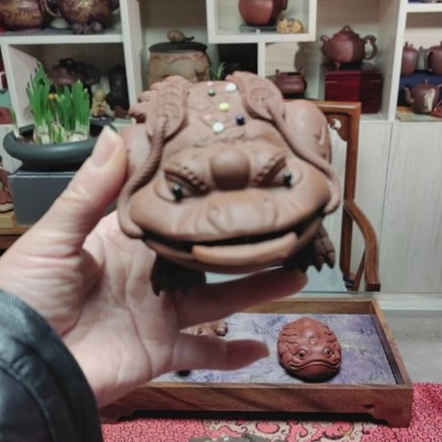 紫砂茶壶金蟾手把件手工制作