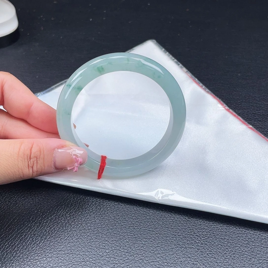 翡翠手镯未镶嵌58正圈飘花5444-纹裂特价