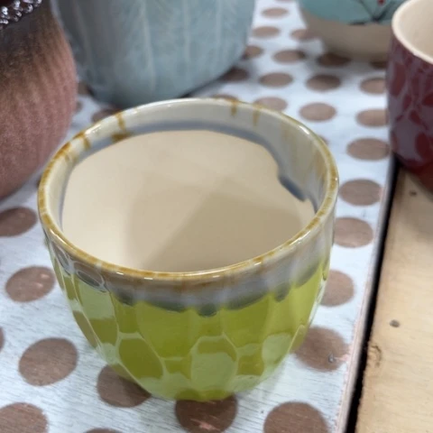 陶瓷满9元发货口径不清楚问客服谢谢