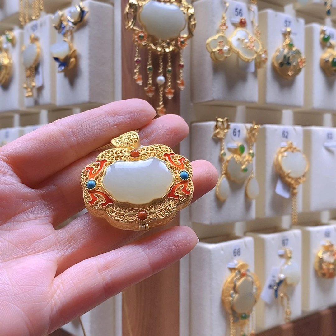 和田玉颈饰银S925镶嵌