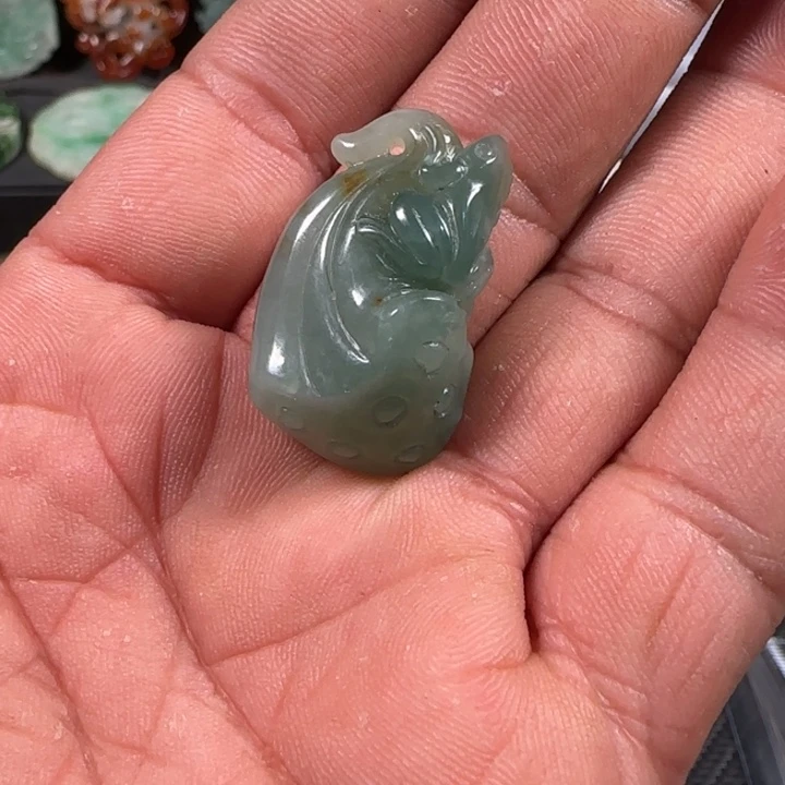 ****得定制翡翠未镶嵌翡翠