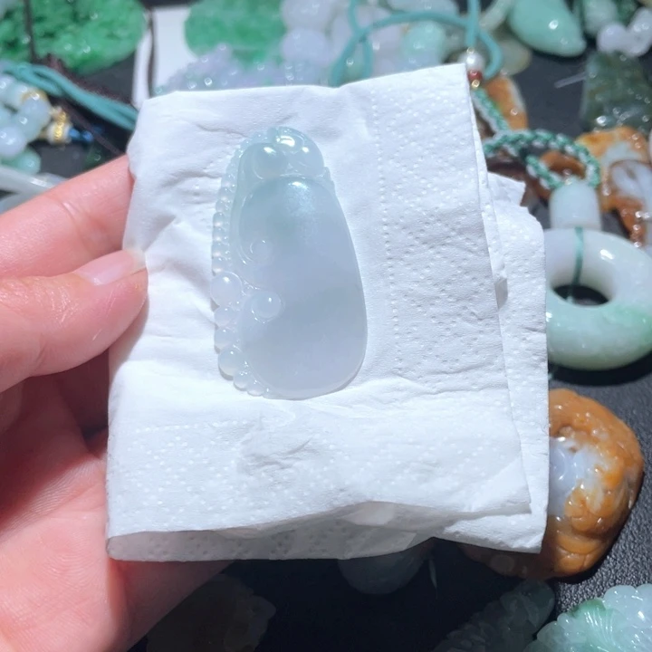 【闪购商品】翡翠颈饰未镶嵌天然翡翠