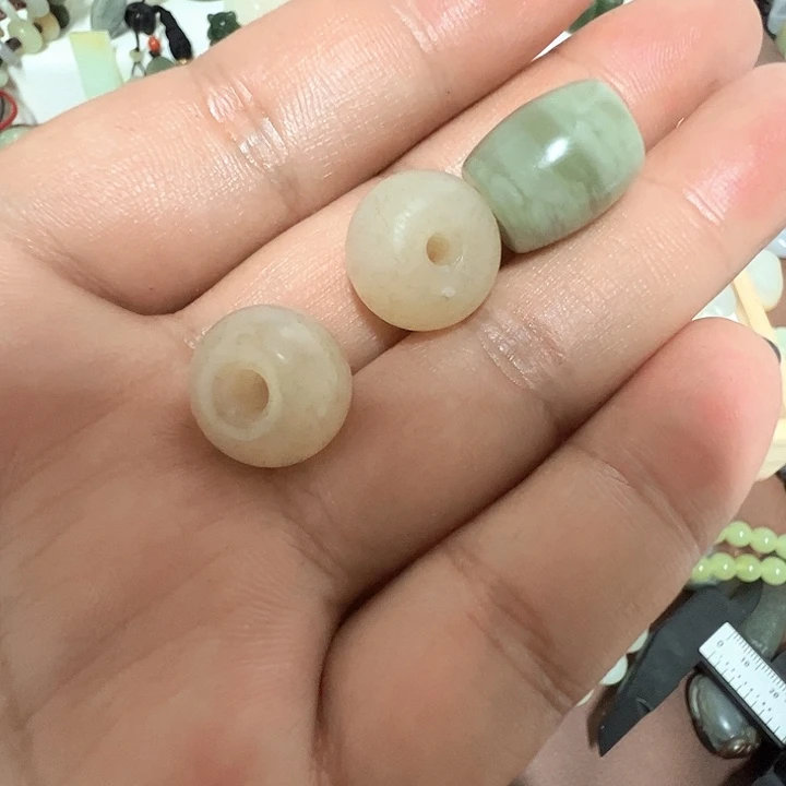 未镶嵌和田玉珠宝半成品失**生