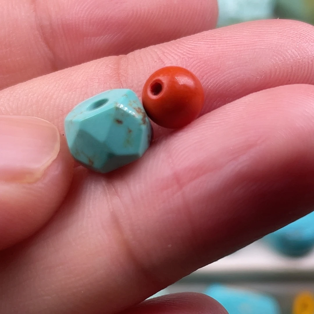 南红玛瑙未镶嵌颈饰