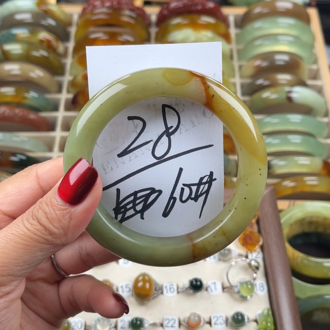 未镶嵌蛇纹石玉手镯