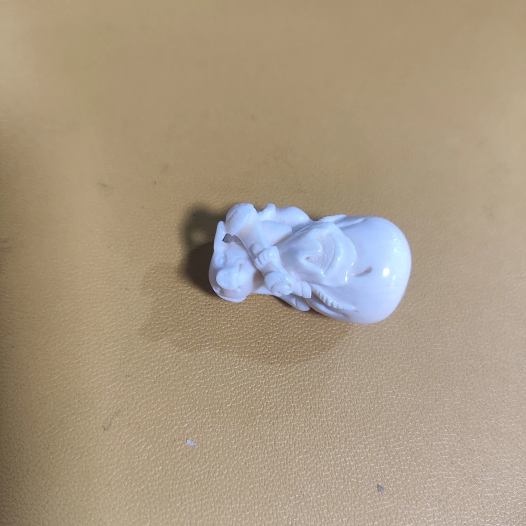 猛犸约6.3克雕刻件ZL4459