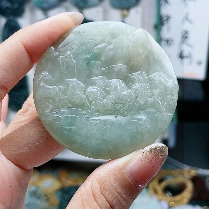 翡翠未镶嵌颈饰翡翠
