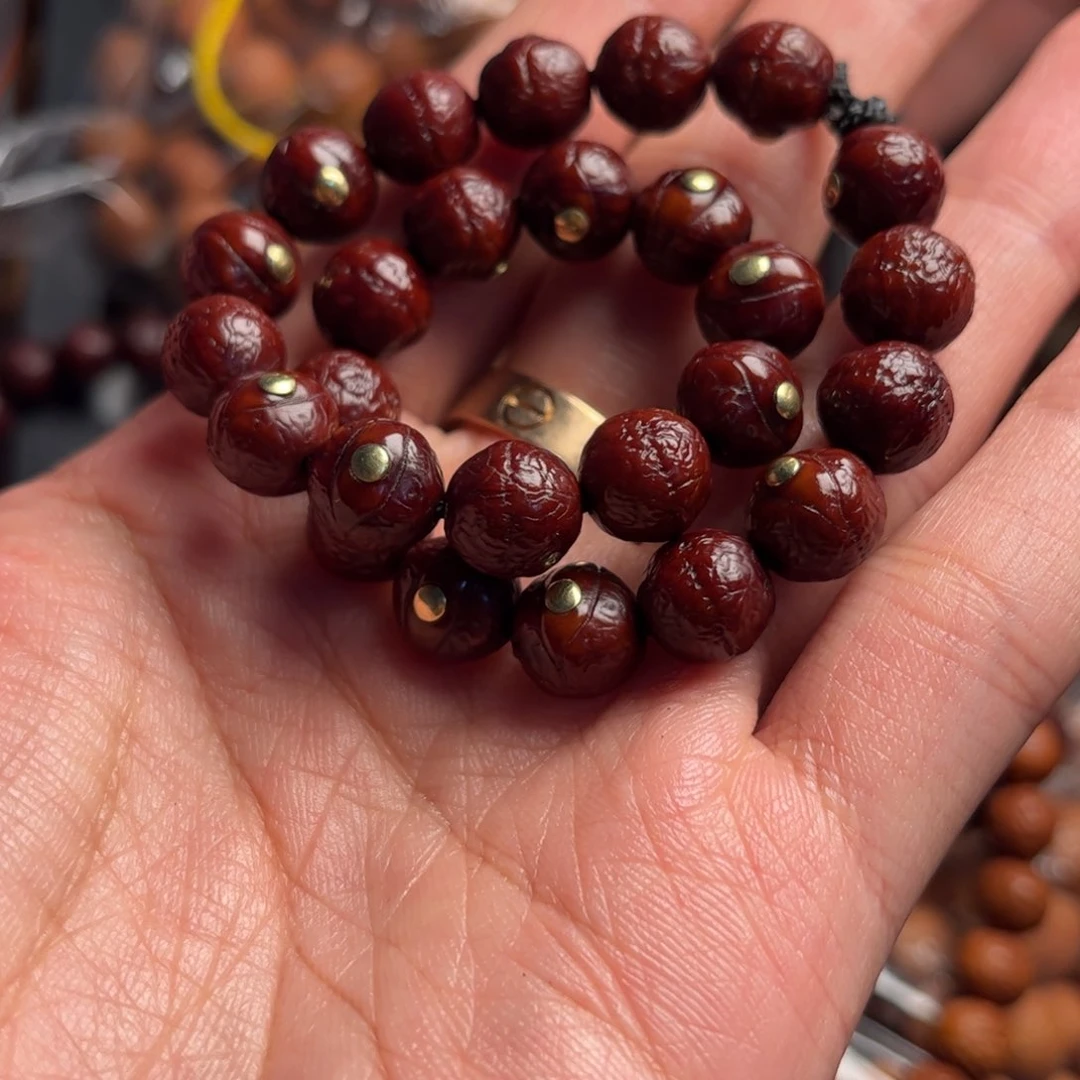 吊坠猴头核桃D**.猴头