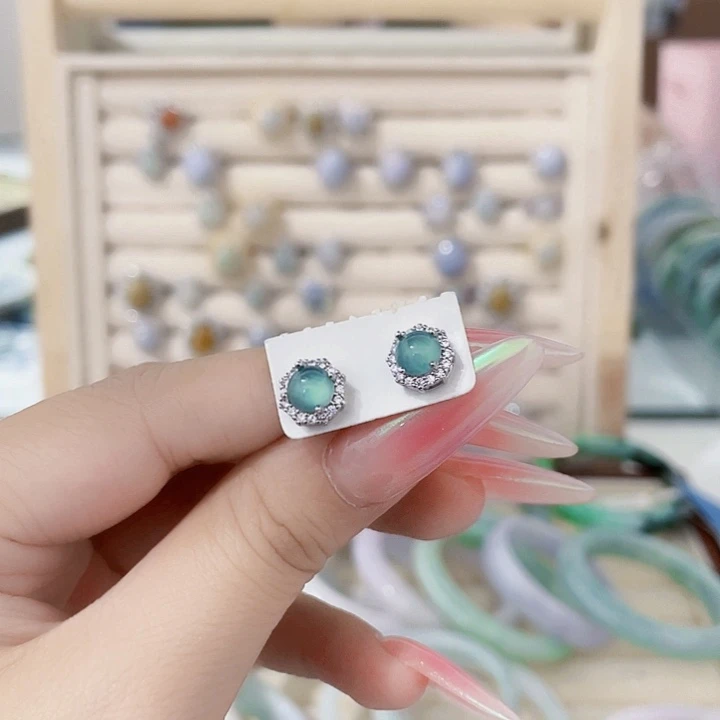 翡翠未镶嵌颈饰天然翡翠Ａ货