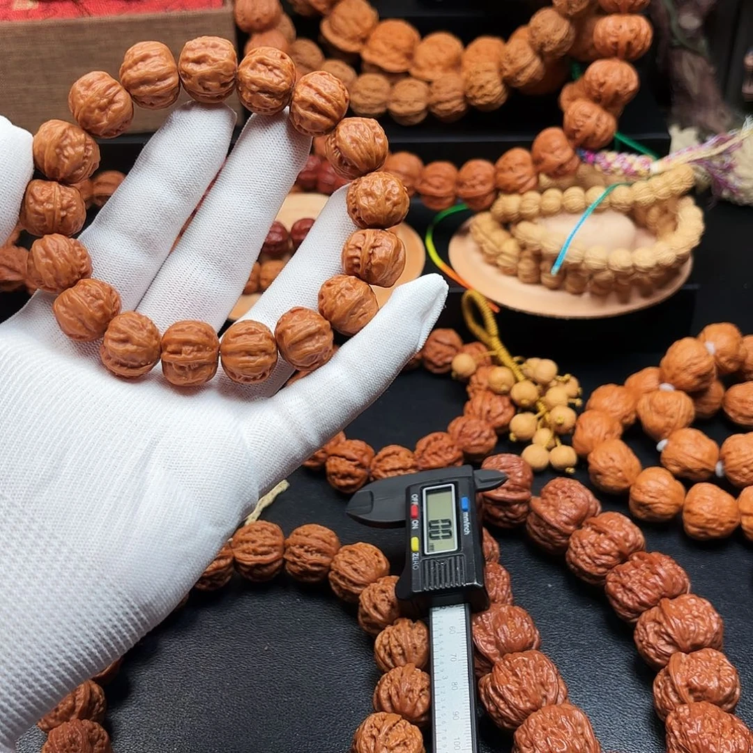 佳***车把件文玩核桃京八棱