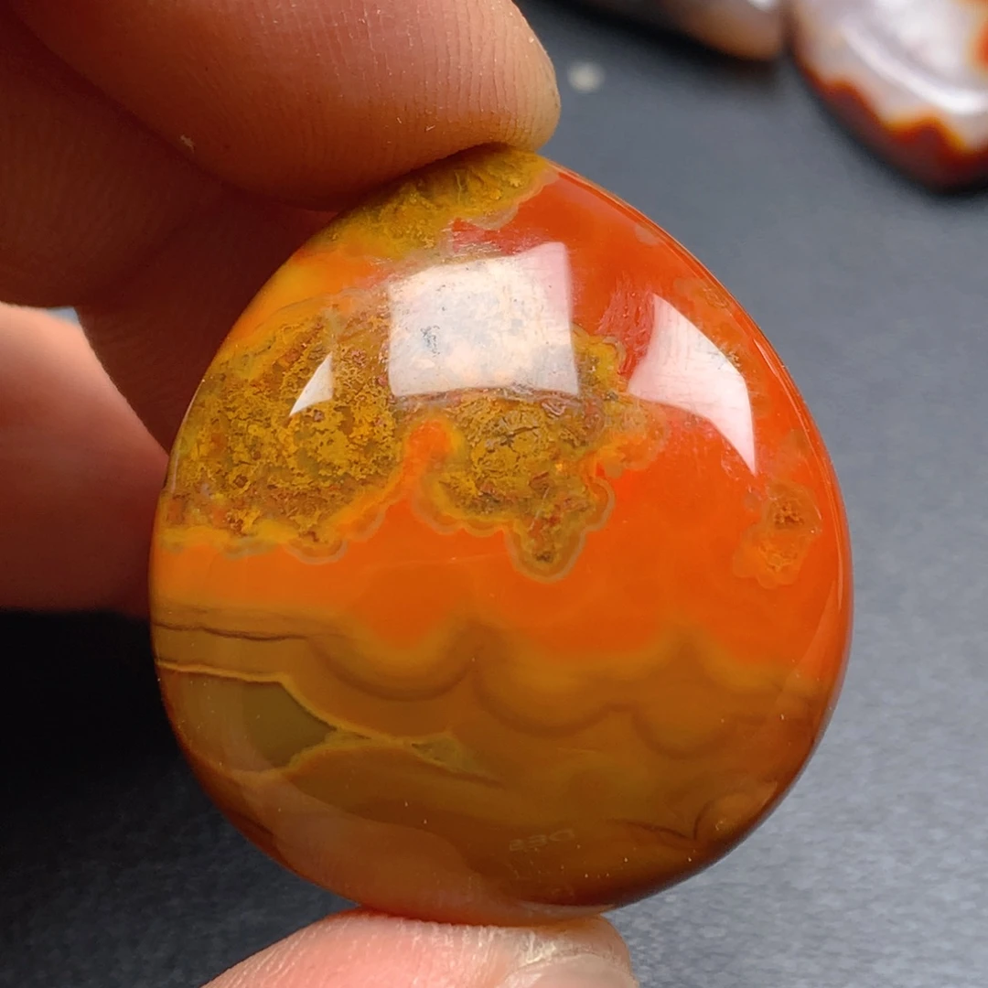 未镶嵌颈饰玛瑙/玉髓学**棋