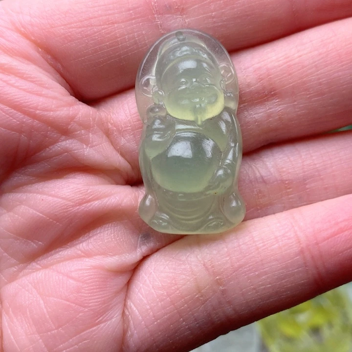 蛇纹石玉未镶嵌颈饰岫玉