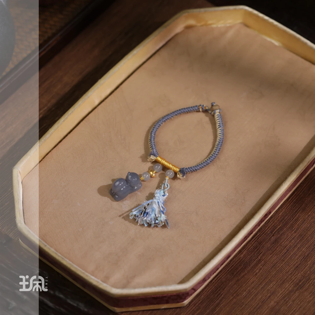 蓝彩猫|和田玉*手绳*18K金镶嵌YJC25021101多样性发其一（P）