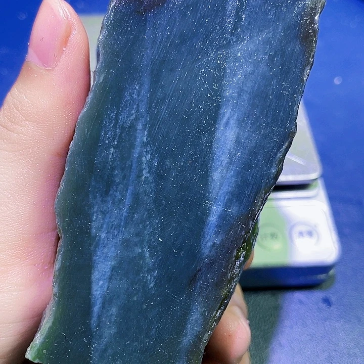 未镶嵌和田玉（糖玉）珠宝半成品