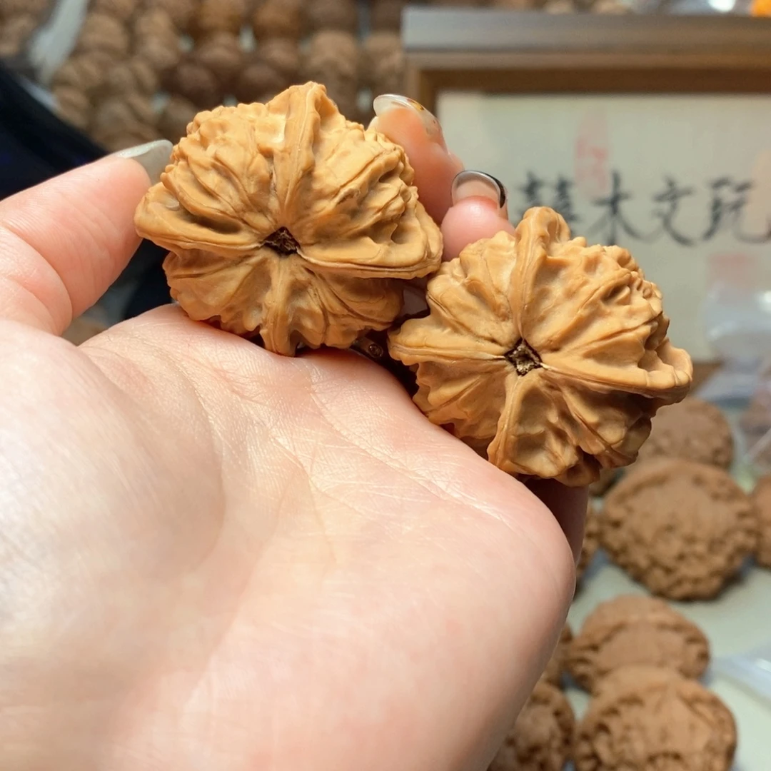 文玩核桃把件44四棱