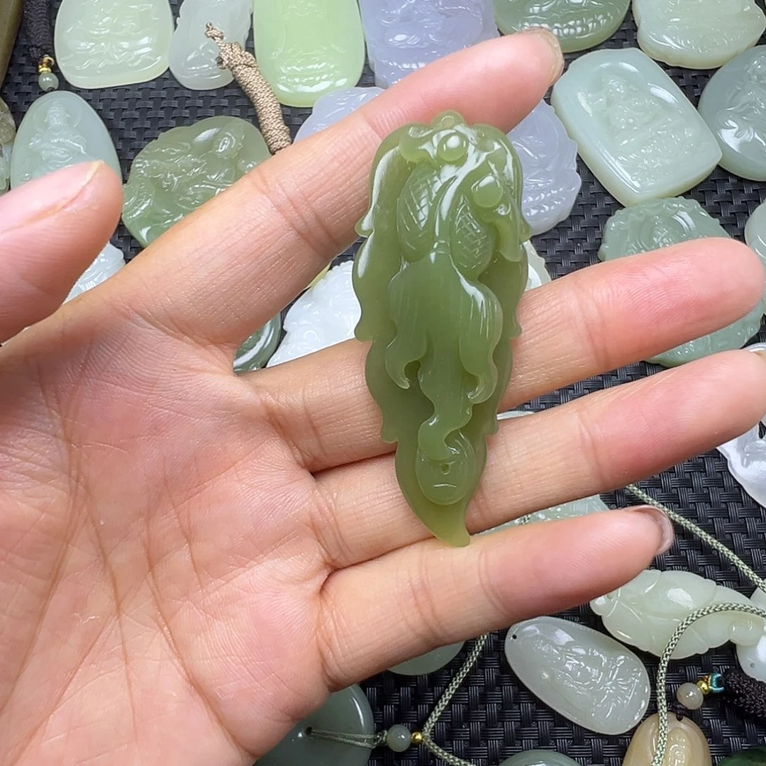 和田玉未镶嵌项圈卡60