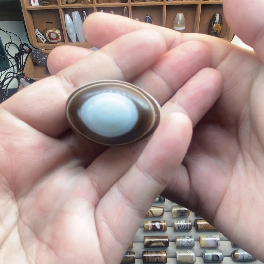 未镶嵌颈饰玛瑙/玉髓