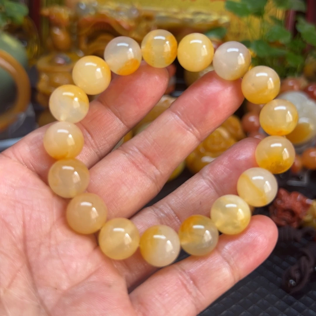 石英质玉未镶嵌颈饰