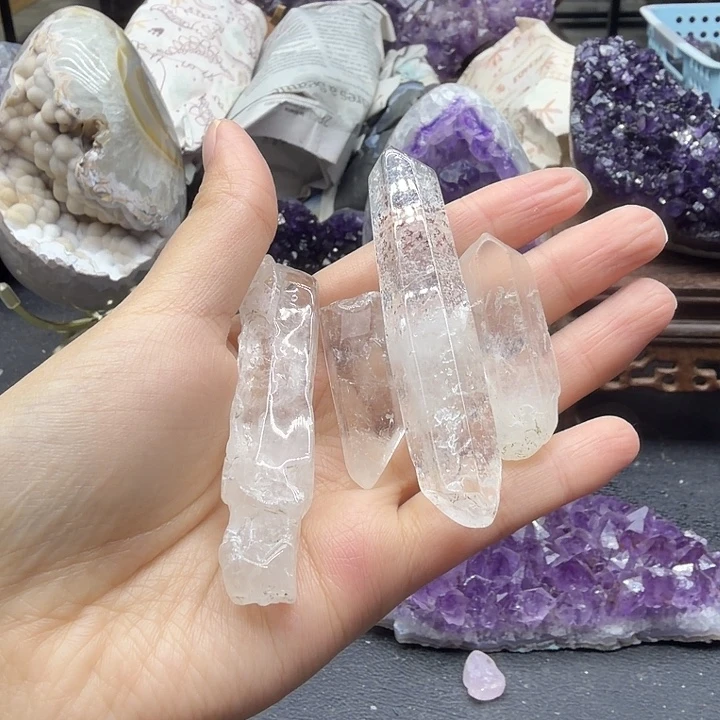 玛瑙/玉髓合金挂件晶柱