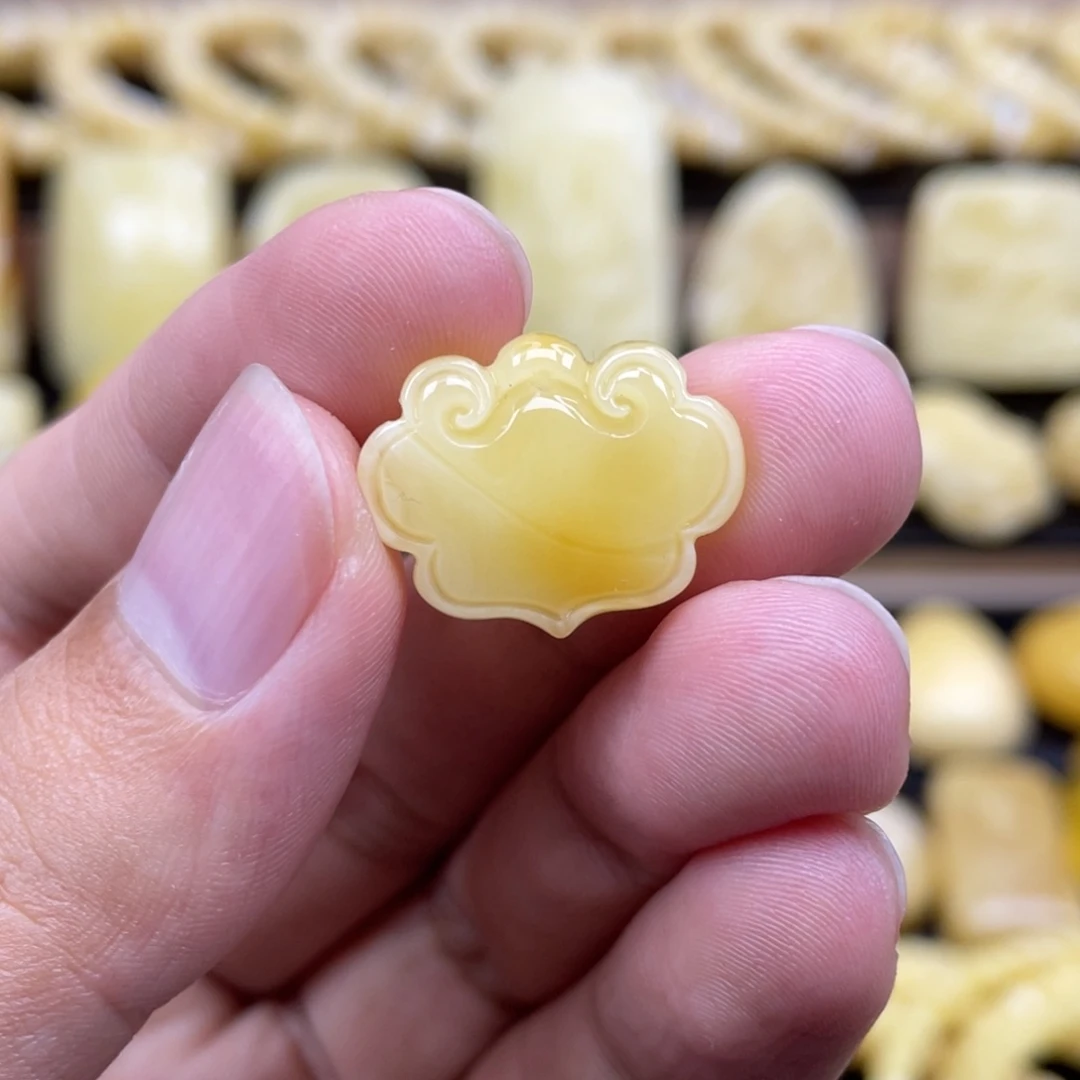 琥珀未镶嵌裸石琥珀蜜蜡