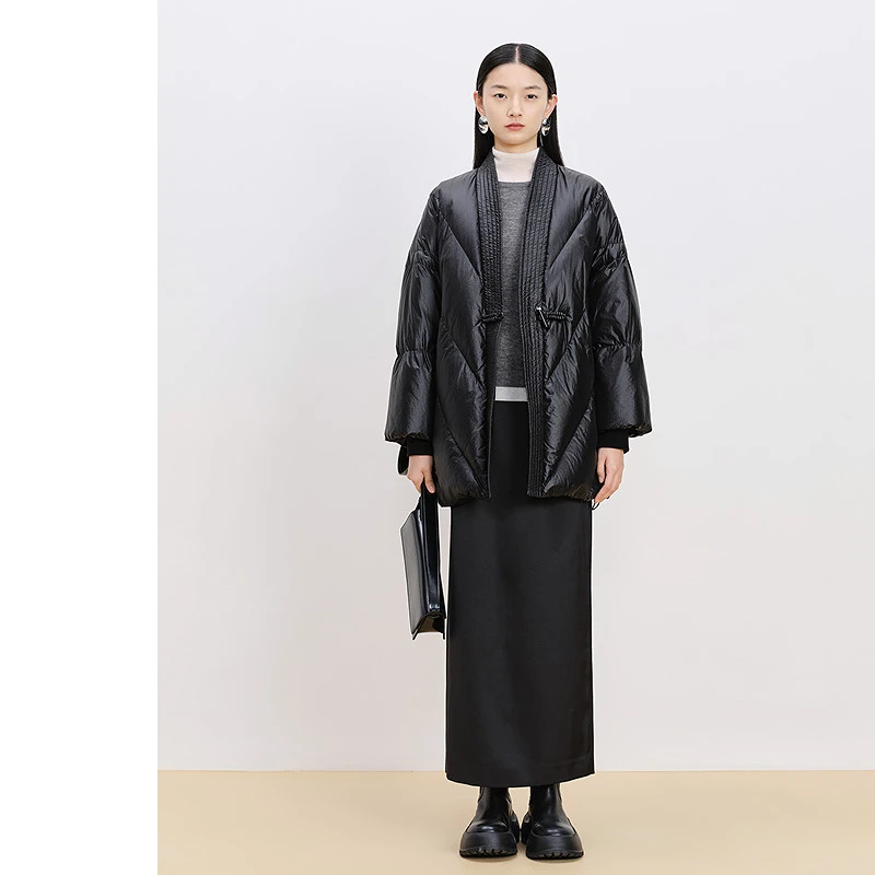 【心心精选】AUM/噢姆新款通勤宽松静奢短款高级感羽绒服
