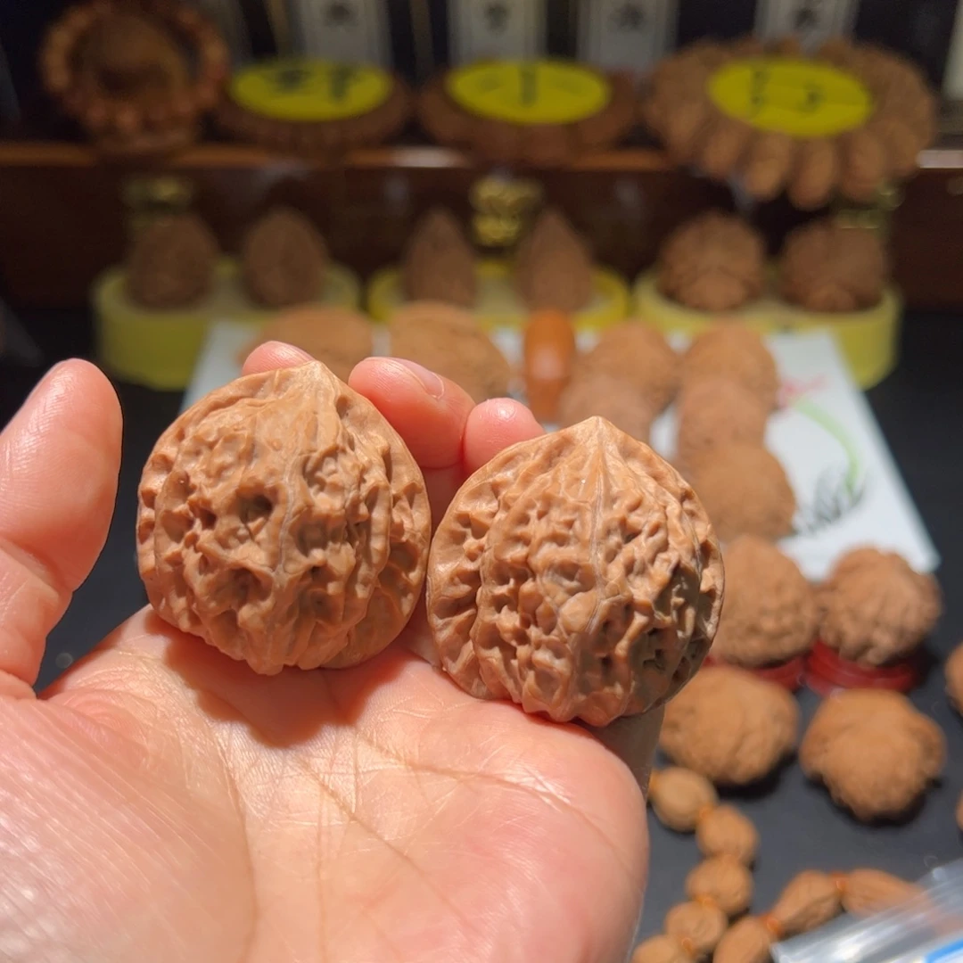 常***青把件文玩核桃胖虎
