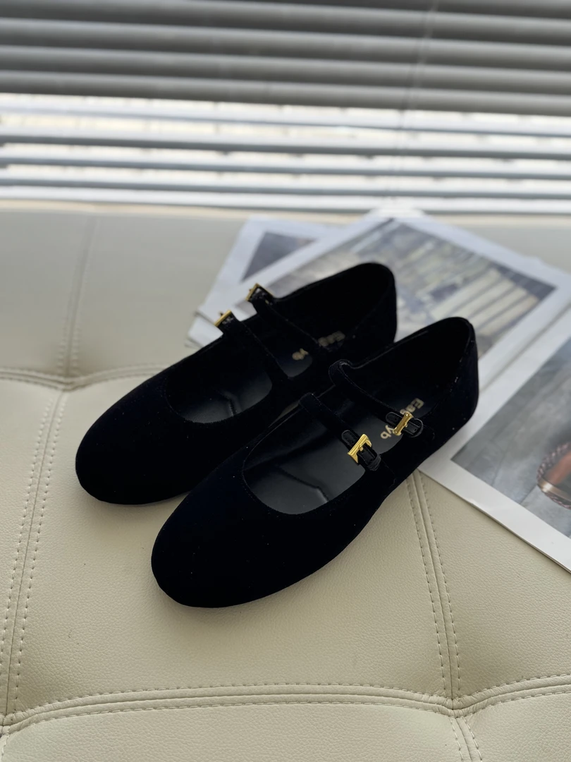 Eaglelyb2025早春新款时尚超软玛丽珍百搭复古低跟奶奶鞋单鞋