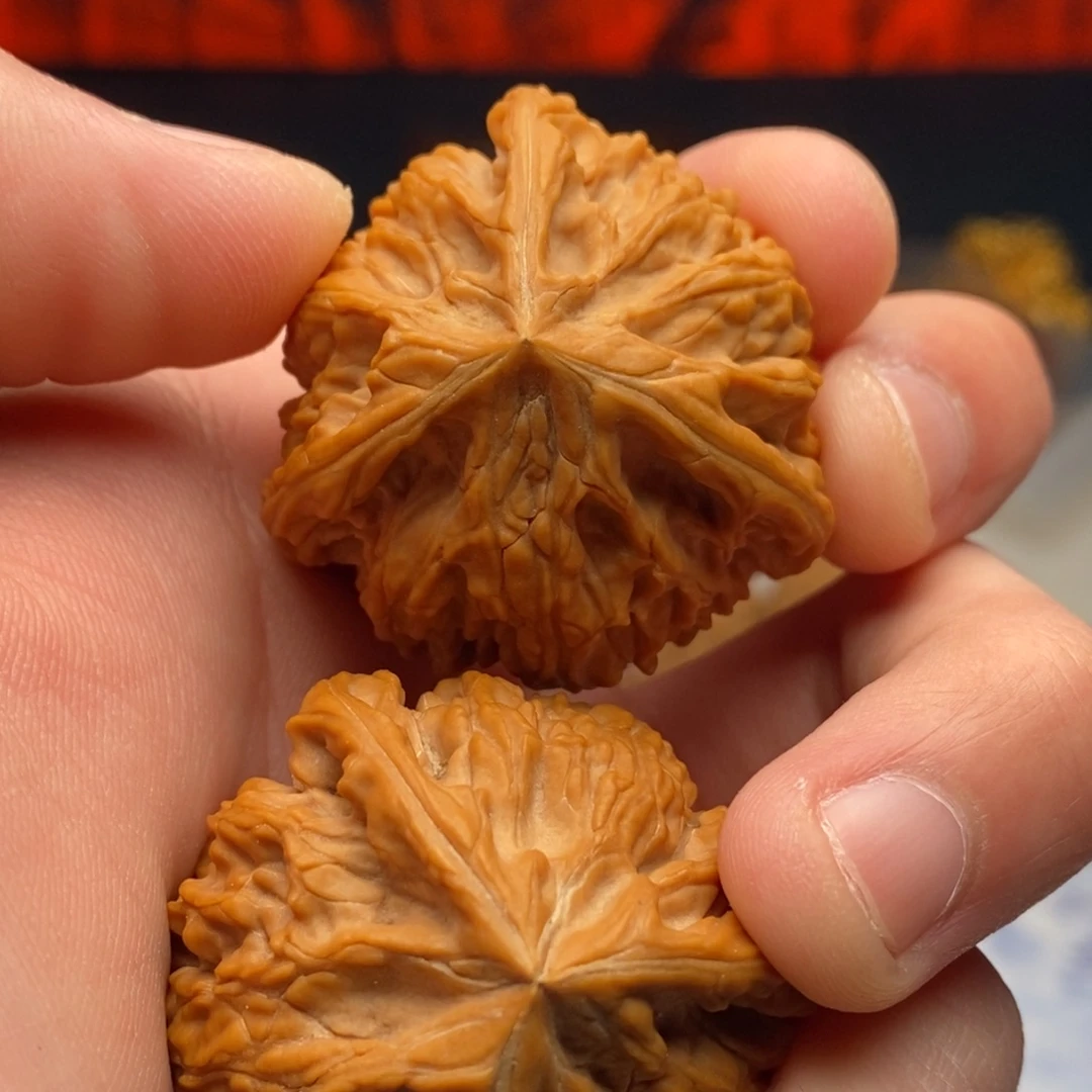 鮩***鮩文玩核桃把件御龙