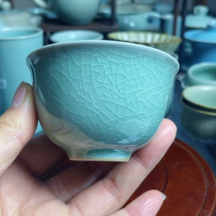 豆绿釉水压手杯111