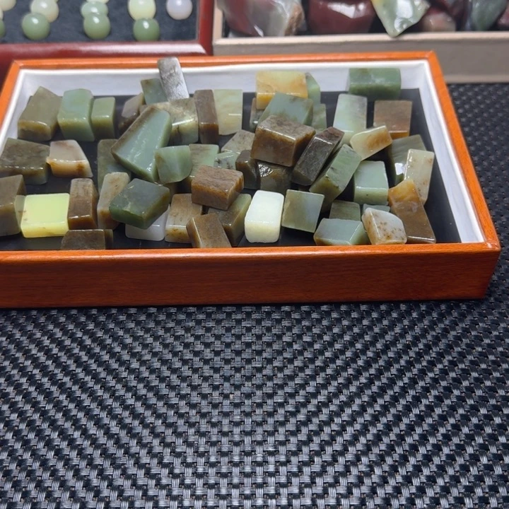 和田玉（糖玉）未镶嵌珠宝半成品