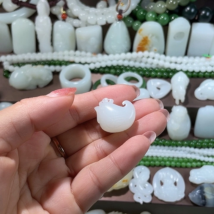 和田玉（白玉）未镶嵌颈饰