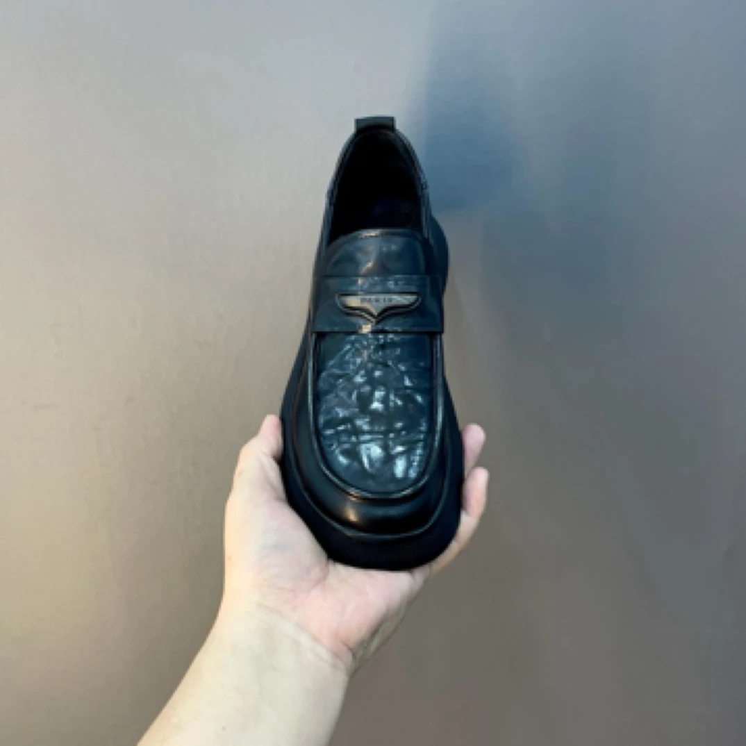 高端品质 纯皮时尚休闲乐福鞋男鞋