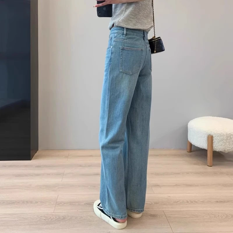 浅蓝阔腿牛仔裤女2025年新款宽松春秋小个子秋季窄版直筒拖地裤子