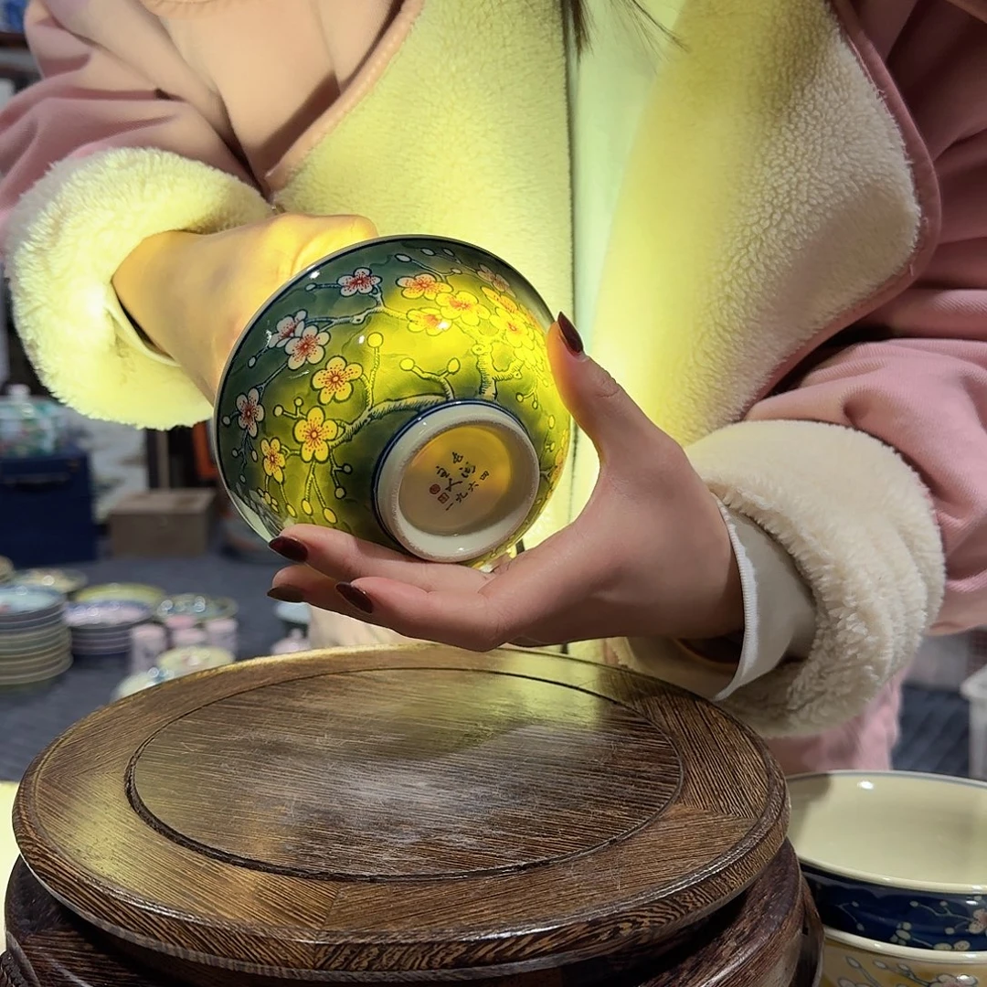 摆件瓷/////景德镇陶瓷瓷器。