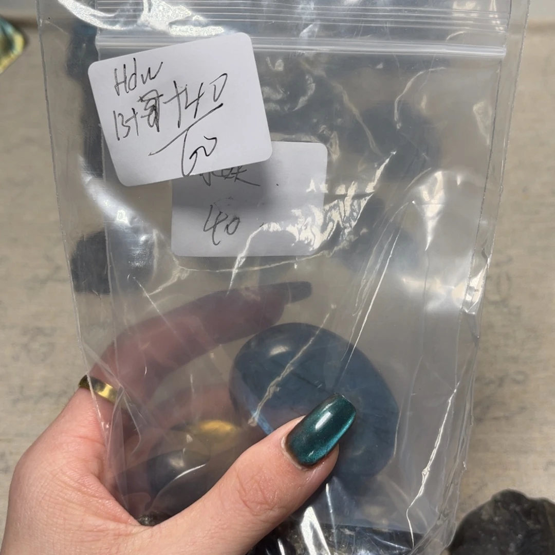 拉长石手把件把玩