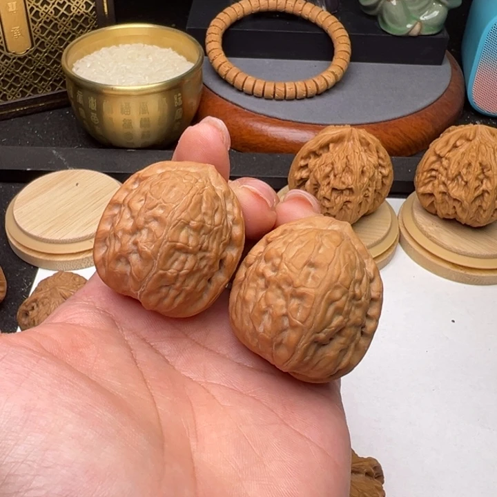 文玩核桃把件瑾*王静舍利子