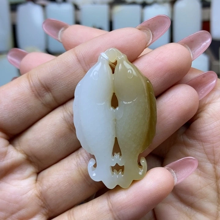 颈饰未镶嵌和田玉