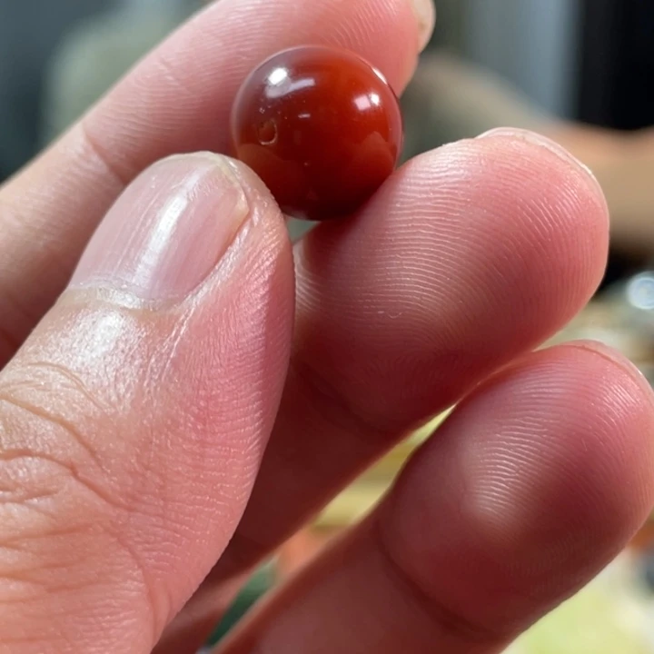 颈饰未镶嵌南红玛瑙
