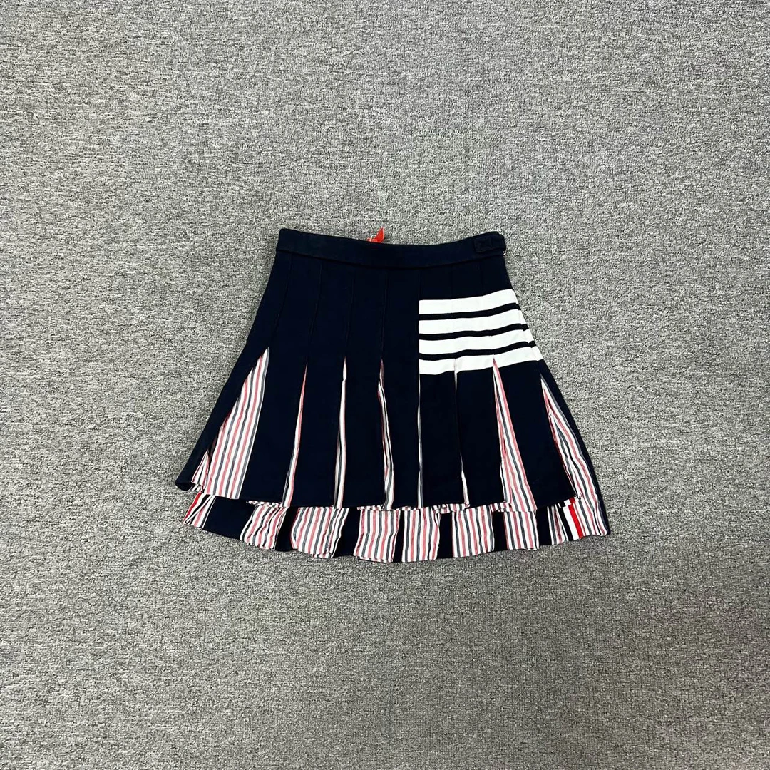 99新 THOMBROWNE 藏青色 汤姆布朗 百褶裙 内里条纹 38码