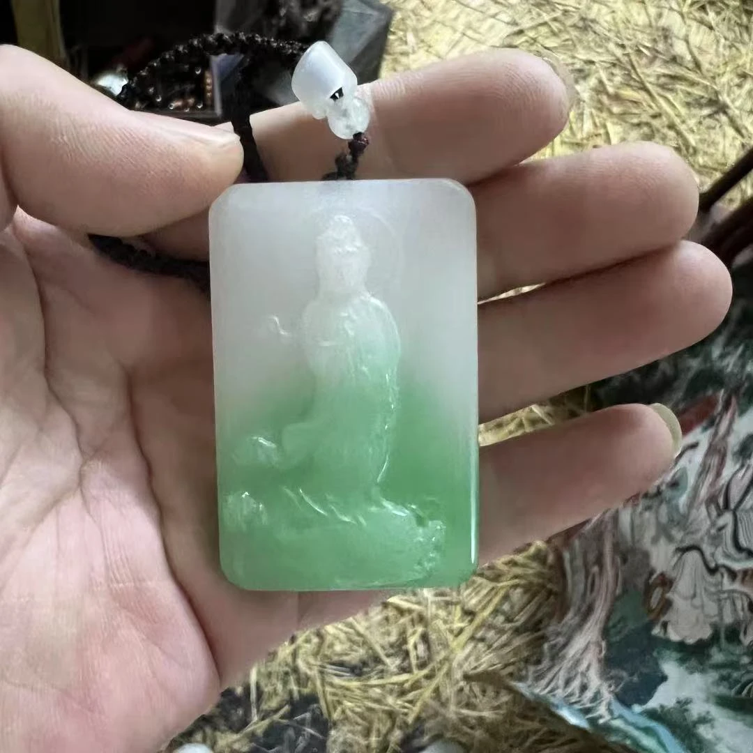 fl0001翡翠吊坠一个