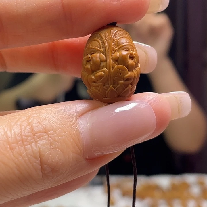 橄榄核吊坠橄榄核
