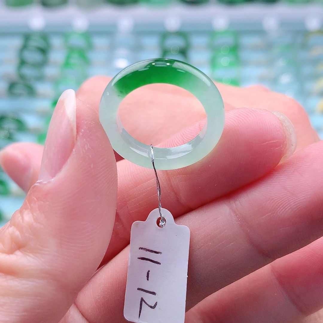 翡翠戒指未镶嵌A货缅甸翡翠