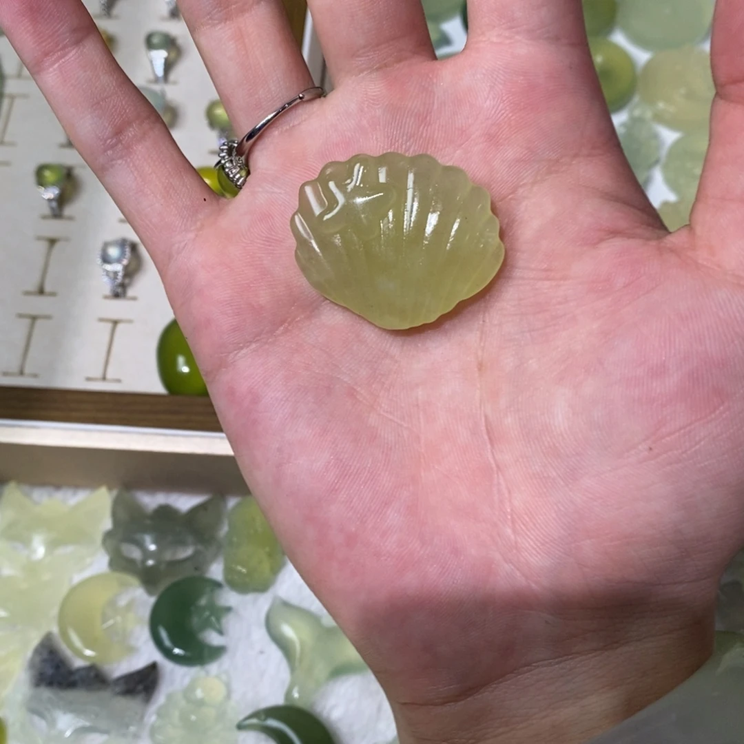 未镶嵌岫玉吊坠(不含链)