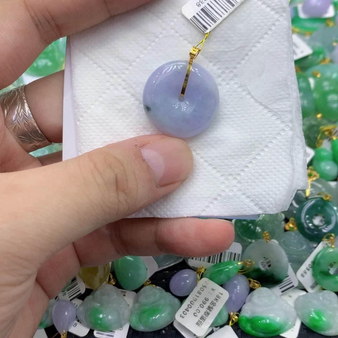 翡翠18K金镶嵌颈饰翡翠