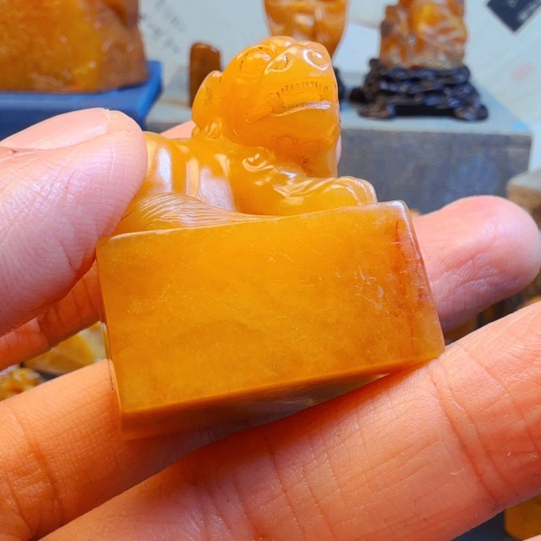 田黄石哎*，田黄石钮