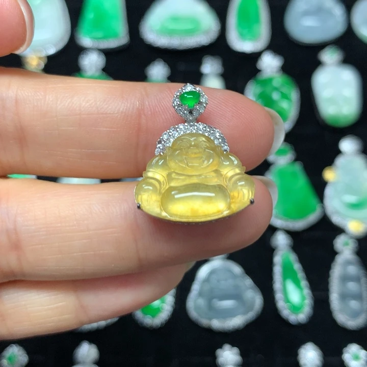 【闪购商品】颈饰18K金镶嵌翡翠吊坠